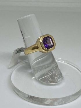 Designer Gold ring