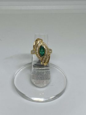 green diamond rings