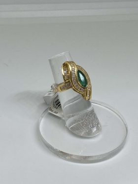 green diamond rings