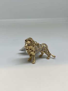 18kt Yellow Gold Lion Pendant