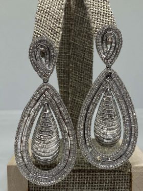 14K White Gold Diamond Pear Drop Earrings